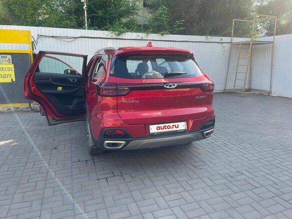 2020 Chery Tiggo 8 I, красный - вид 3