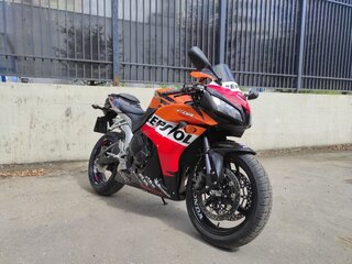 2009 Honda CBR 600RR, оранжевый, 670000 рублей, вид 1