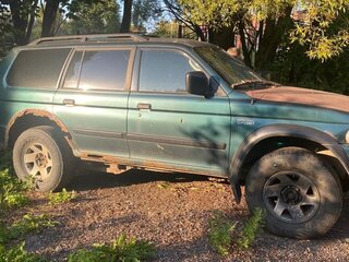 2003 Mitsubishi Montero Sport I, зелёный, 580000 рублей, вид 3