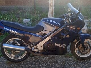 Honda VFR 750