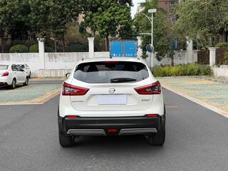 2022 Nissan Qashqai II Рестайлинг, белый, 1480000 рублей, вид 5