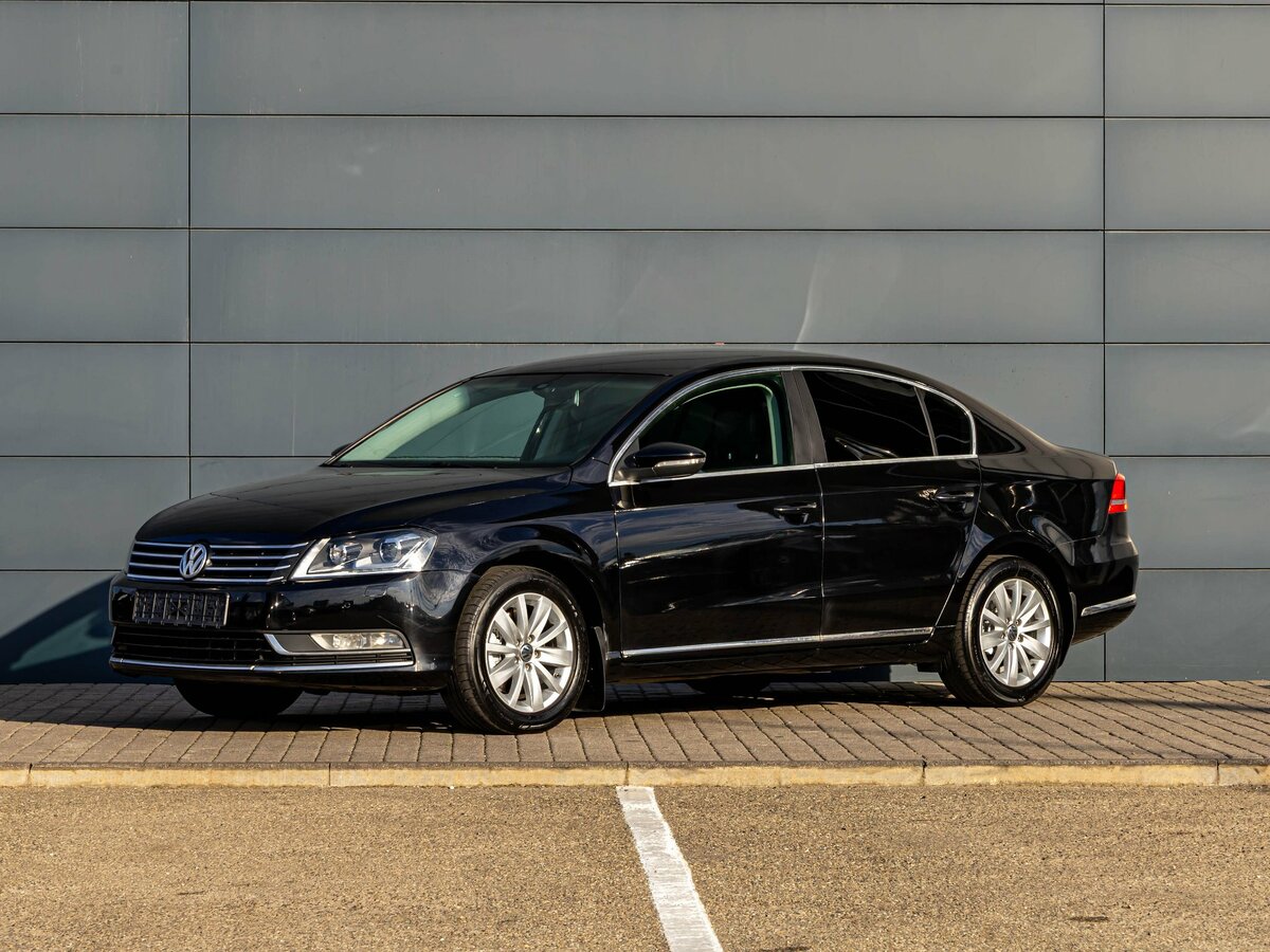 Открыть фотографии: Volkswagen Passat B7