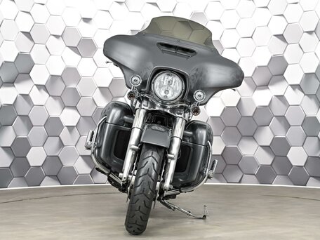 2013 Harley-Davidson Street Glide, серый, 1299000 рублей, вид 5