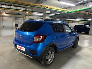 2022 Renault Sandero Stepway II Рестайлинг, синий, 1400000 рублей, вид 5