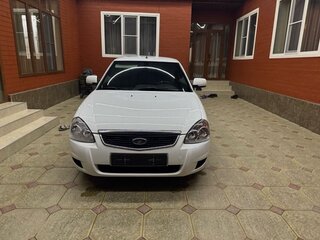 2018 Lada (ВАЗ) Priora I Рестайлинг, белый, 680000 рублей, вид 3