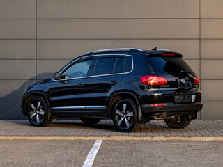 2013 Volkswagen Tiguan I Рестайлинг, чёрный, 1355000 рублей, вид 4