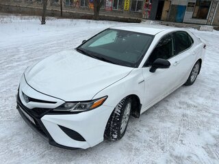 2018 Toyota Camry Japan Market VIII (XV70), белый, 2500000 рублей, вид 1
