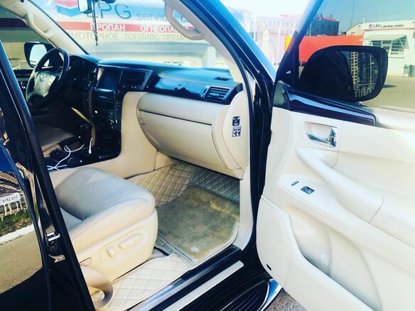 2008 Lexus LX 570 III, чёрный, 2390000 рублей - вид 9