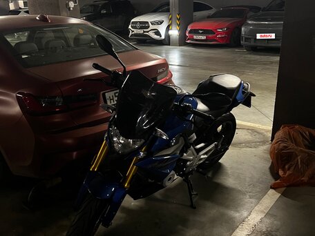 2018 BMW G 310 R, синий, 410000 рублей, вид 4