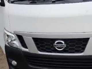2017 Nissan NV350 Caravan I Рестайлинг, белый, 4200000 рублей, вид 2