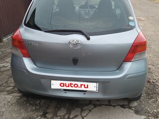 2009 Toyota Vitz II (XP90), серый, 700000 рублей, вид 4