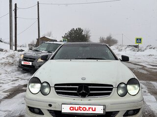 2008 Mercedes-Benz CLK-Класс 350 II (W209) Рестайлинг, белый, 650000 рублей, вид 1