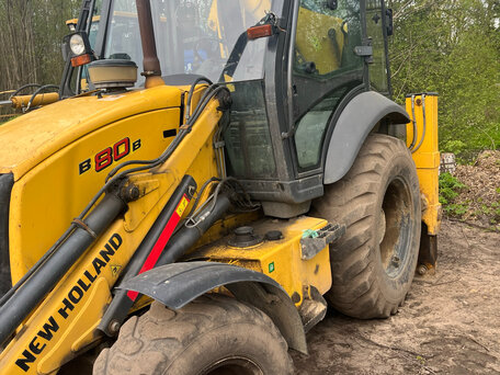 2018 New Holland B80B, жёлтый, 3950000 рублей, вид 3