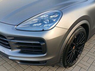 2021 Porsche Cayenne III, серый, 8800000 рублей, вид 2