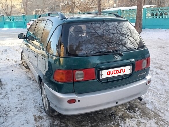 1996 Toyota Ipsum I (M10), серый - вид 4