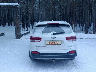 2017 Kia Sorento III Prime, белый, 2550000 рублей, вид 4