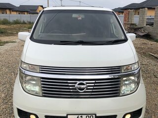 2004 Nissan Elgrand II (E51), белый, 500000 рублей, вид 1
