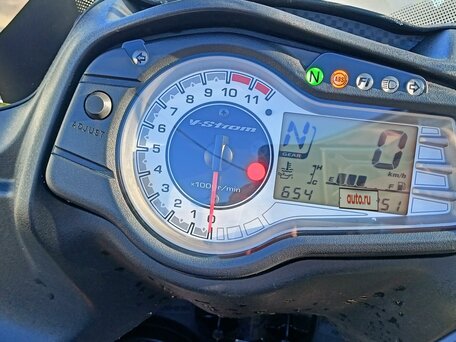 2014 Suzuki V-Strom DL 650, чёрный, 770000 рублей, вид 2