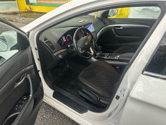 2013 Hyundai i40 I, белый, 1200000 рублей - вид 4
