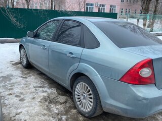 2010 Ford Focus II Рестайлинг, серый, 550000 рублей, вид 3