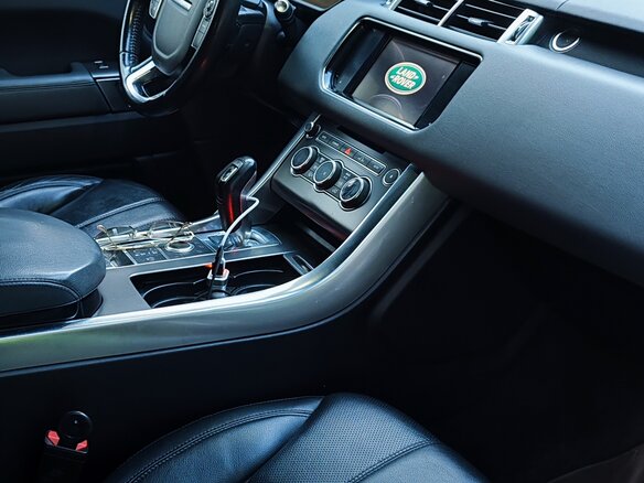 2013 Land Rover Range Rover Sport II, чёрный, 2500000 рублей - вид 10