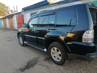 2007 Mitsubishi Pajero IV, чёрный, 1930000 рублей, вид 3