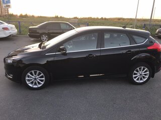 2017 Ford Focus III Рестайлинг, чёрный, 900000 рублей, вид 5