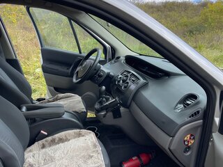 2007 Renault Scenic Grand II Рестайлинг, серебристый, 400000 рублей, вид 5