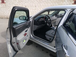 2006 Chrysler 300C I, серебристый, 1600000 рублей, вид 4
