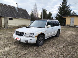 1998 Subaru Forester I, белый, 300000 рублей, вид 1