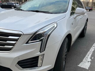2018 Cadillac XT5 I, белый, 3000000 рублей, вид 3