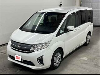 2015 Honda Stepwgn V, белый, 1670000 рублей, вид 4