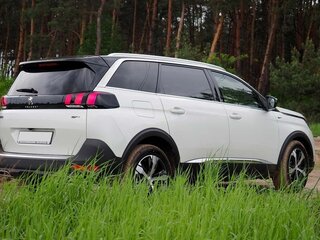 2019 Peugeot 5008 II, белый, 2590000 рублей, вид 2