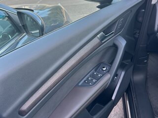2021 Audi Q5 45 TFSI II (FY) Рестайлинг, серый, 4900000 рублей, вид 5