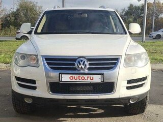 2008 Volkswagen Touareg I Рестайлинг, белый, 1500000 рублей, вид 2