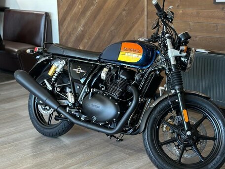 2025 Royal Enfield Interceptor 650, синий, 703000 рублей, вид 2