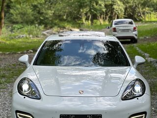 2013 Porsche Panamera GTS I, белый, 2700000 рублей, вид 2