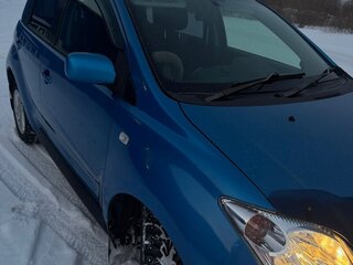 2002 Toyota Ist I, синий, 609999 рублей, вид 2