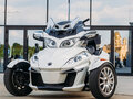2015 BRP Can-Am Spyder, белый, 1528202 рублей