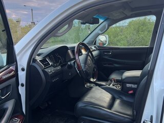 2015 Lexus LX 570 III Рестайлинг, белый, 5500000 рублей, вид 4