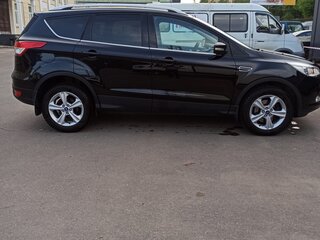 2014 Ford Kuga II, чёрный, 1340000 рублей, вид 3