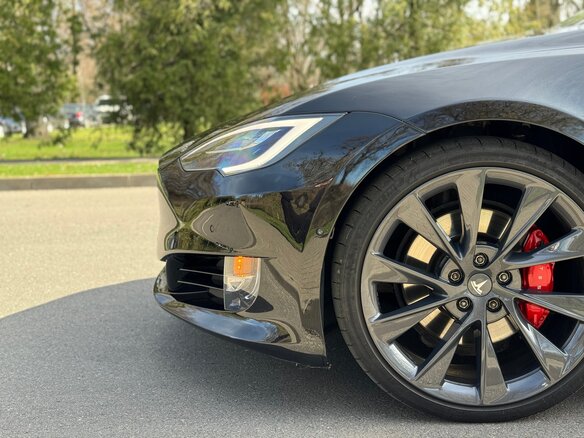 2018 Tesla Model S P100D I Рестайлинг, чёрный, 2801859 рублей - вид 3