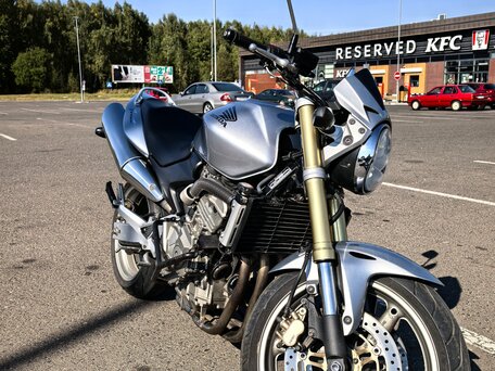 2005 Honda CB 600F Hornet, серебристый, 400000 рублей, вид 1
