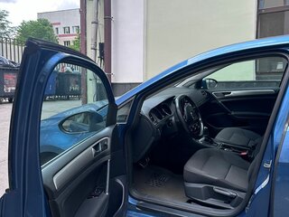 2015 Volkswagen Golf VII, голубой, 1500000 рублей, вид 2