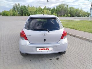2010 Toyota Vitz II (XP90), голубой, 750000 рублей, вид 4
