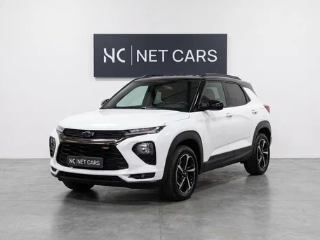 2023 Chevrolet TrailBlazer III Рестайлинг, белый, 1600000 рублей, вид 2