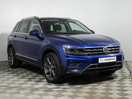 2018 Volkswagen Tiguan II, синий, 2649700 рублей, вид 3
