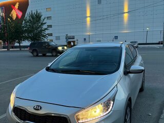 2015 Kia Ceed II Рестайлинг, серый, 1100000 рублей, вид 1