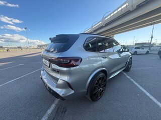 2020 BMW X5 M Competition III (F95), серый, 8000000 рублей, вид 4