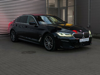 2020 BMW 5 серии 520i VII (G30/G31/G38) Рестайлинг, чёрный, 3695000 рублей, вид 3